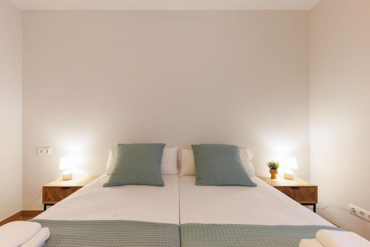 Bravissimo Figuerola, Spacious 3-Bedroom Apartment Girona Eksteriør billede