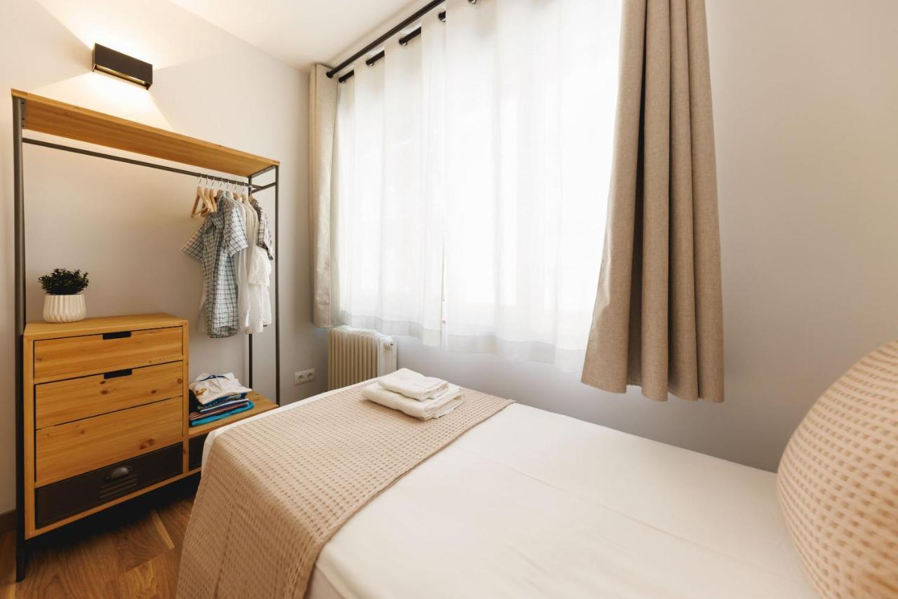 Bravissimo Figuerola, Spacious 3-Bedroom Apartment Girona Eksteriør billede