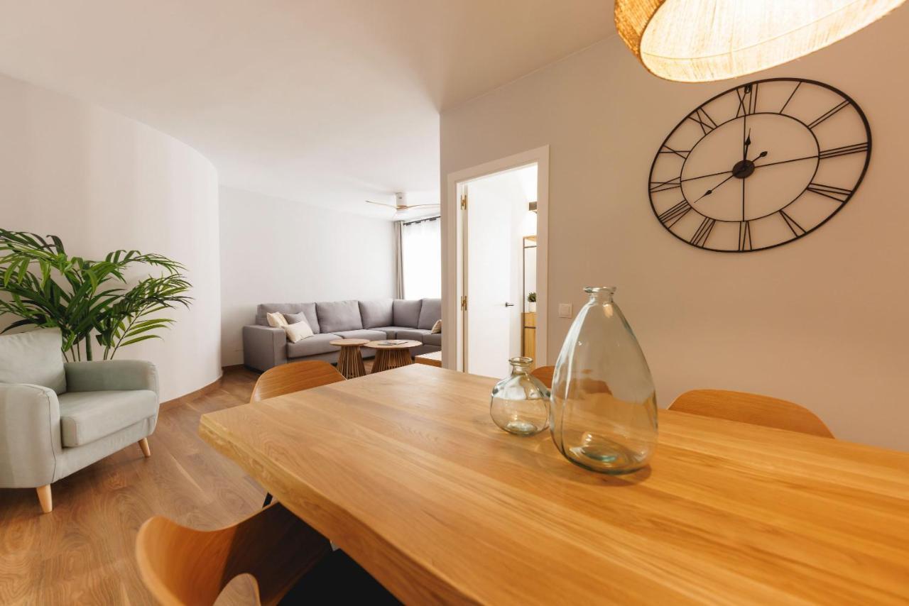 Bravissimo Figuerola, Spacious 3-Bedroom Apartment Girona Eksteriør billede